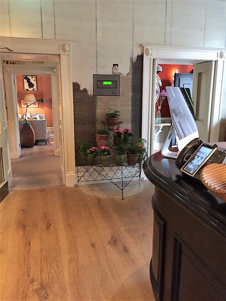 Dorset Square Hotel — vibe