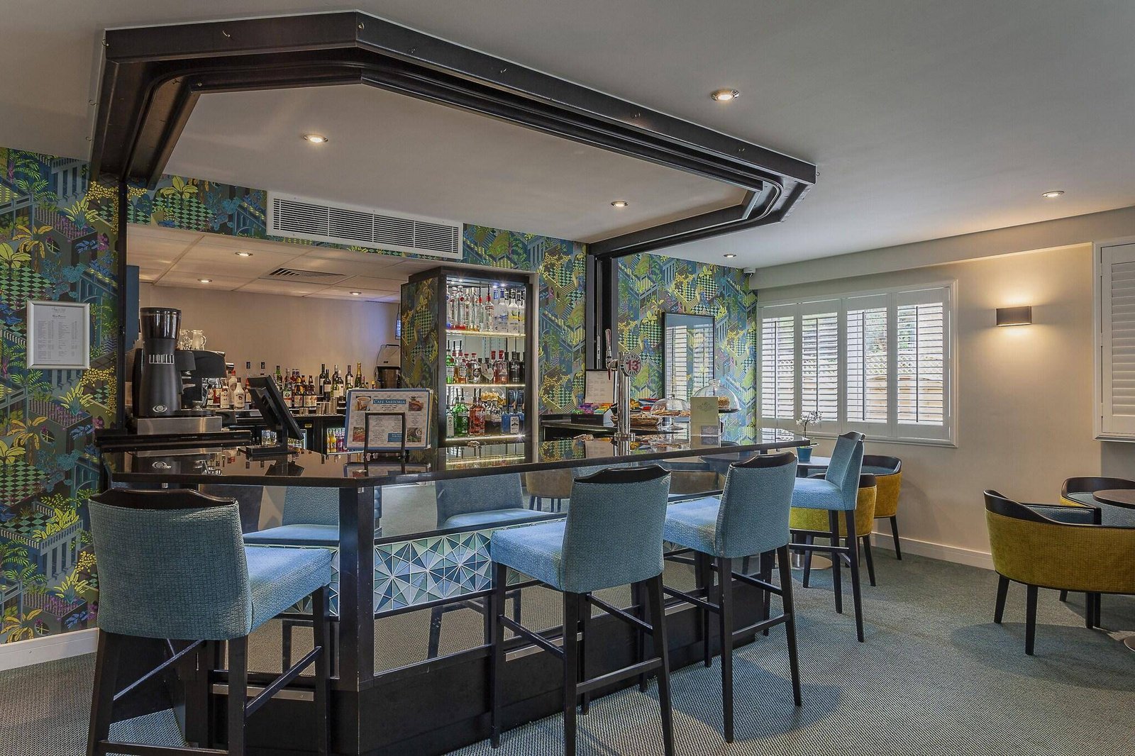 Marrable's Farringdon Hotel — eat & drink