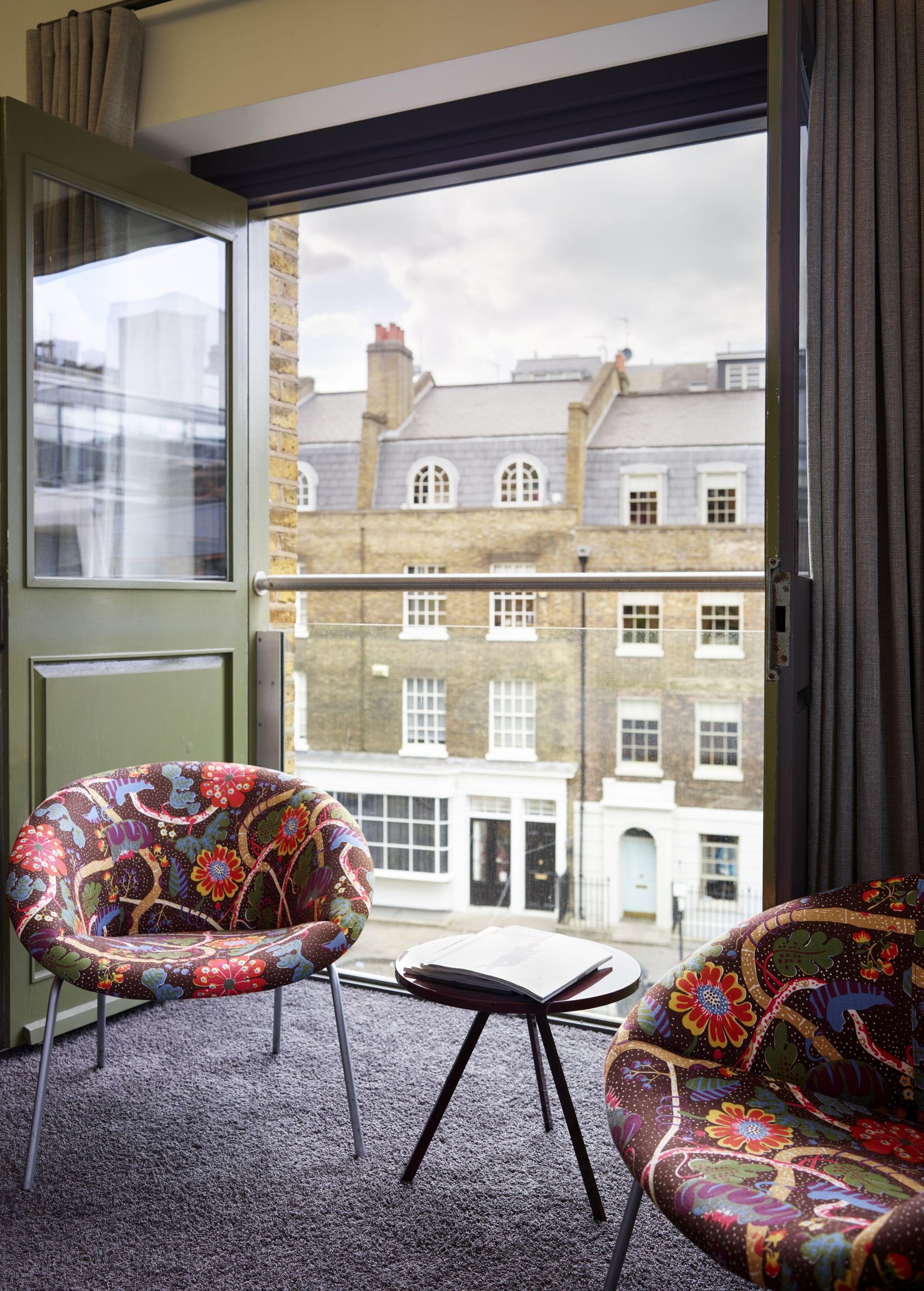 Marrable's Farringdon Hotel — rooms