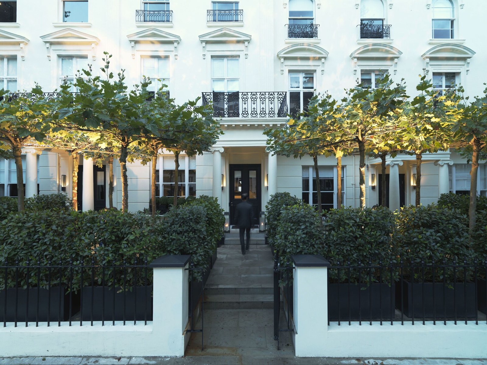 La Suite West Hotel London — backstory