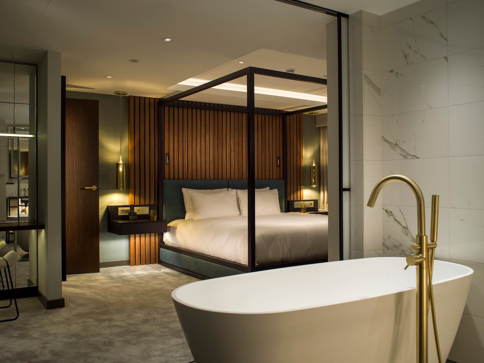 Hotel AMANO Covent Garden — rooms