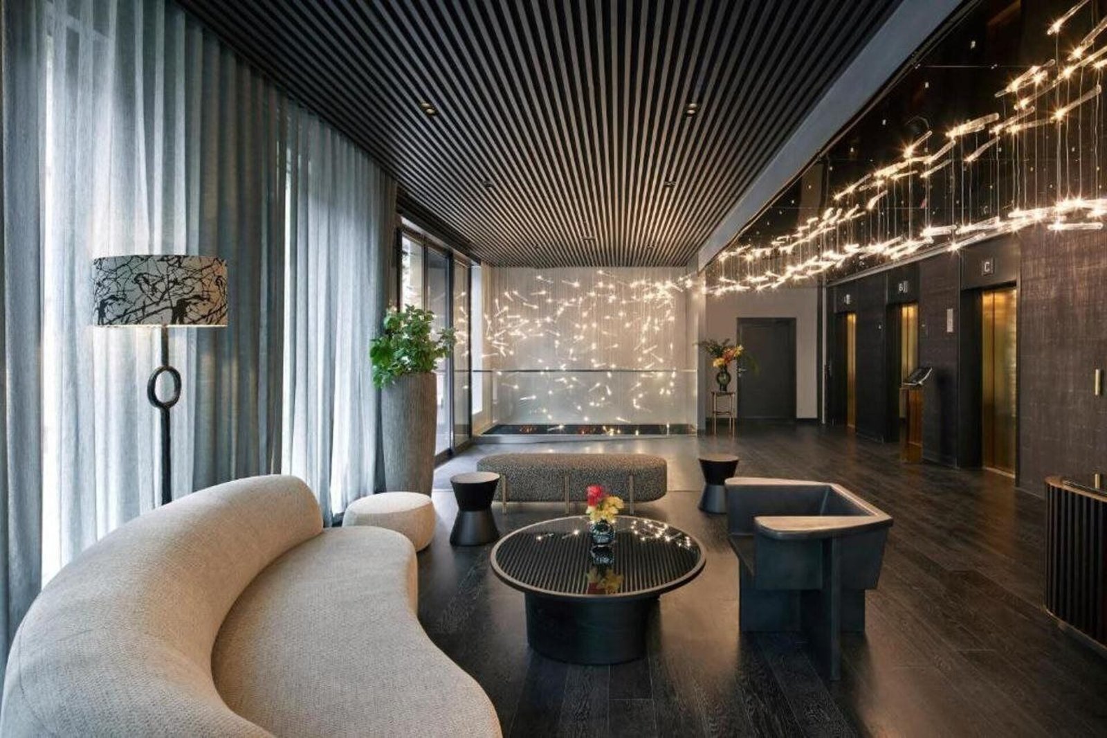 Hotel AMANO Covent Garden — eat & drink