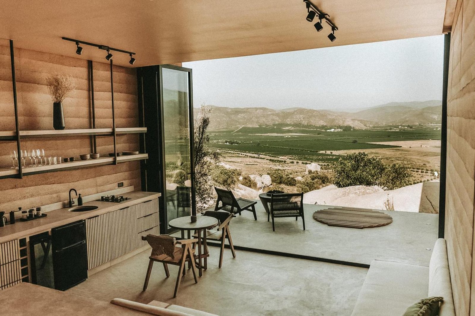 MIRA Earth Studios — wellness