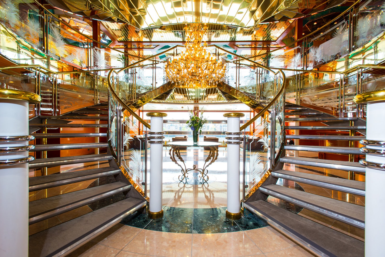Sunborn London