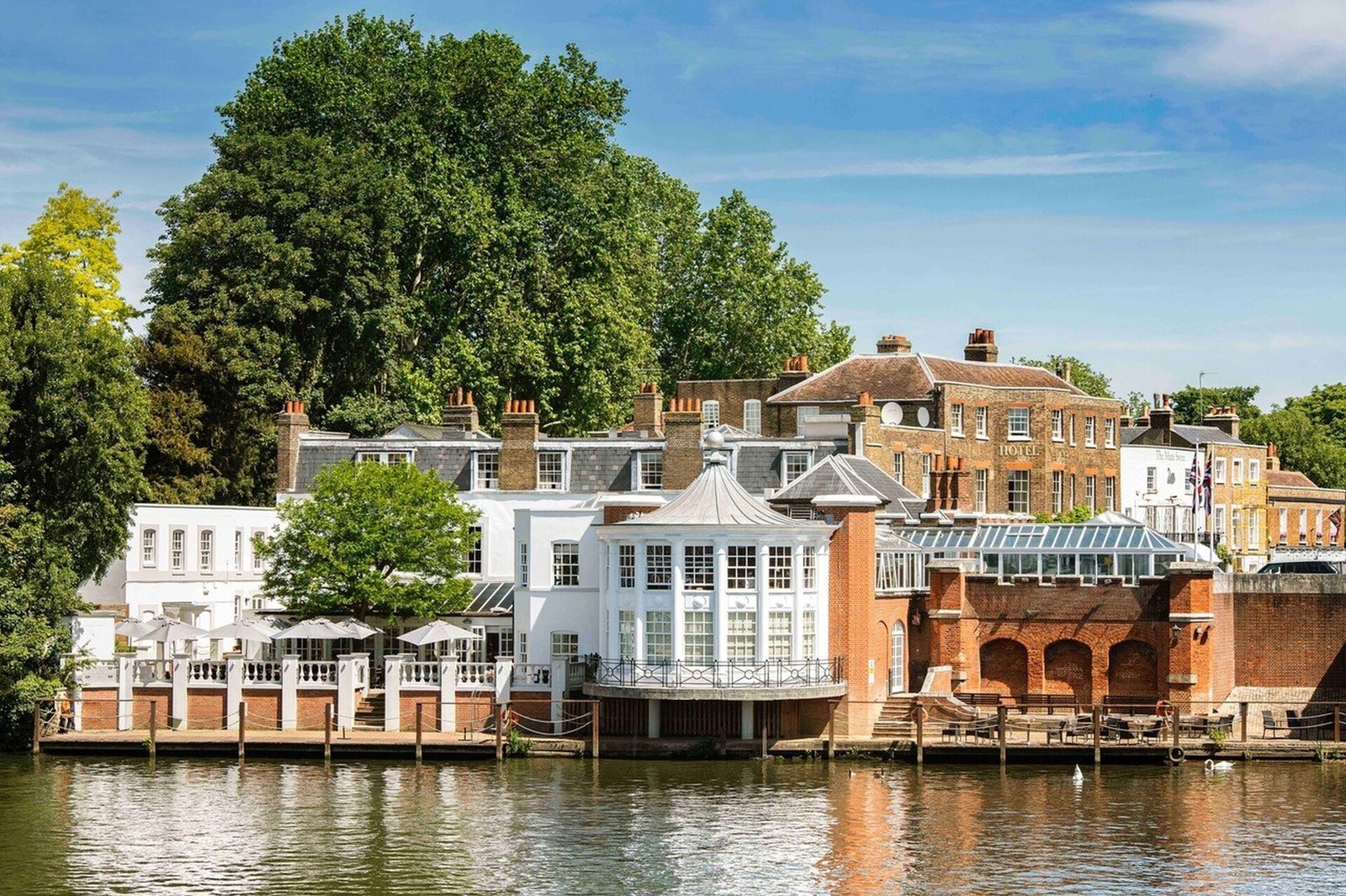 The Mitre Hotel, Hampton Court