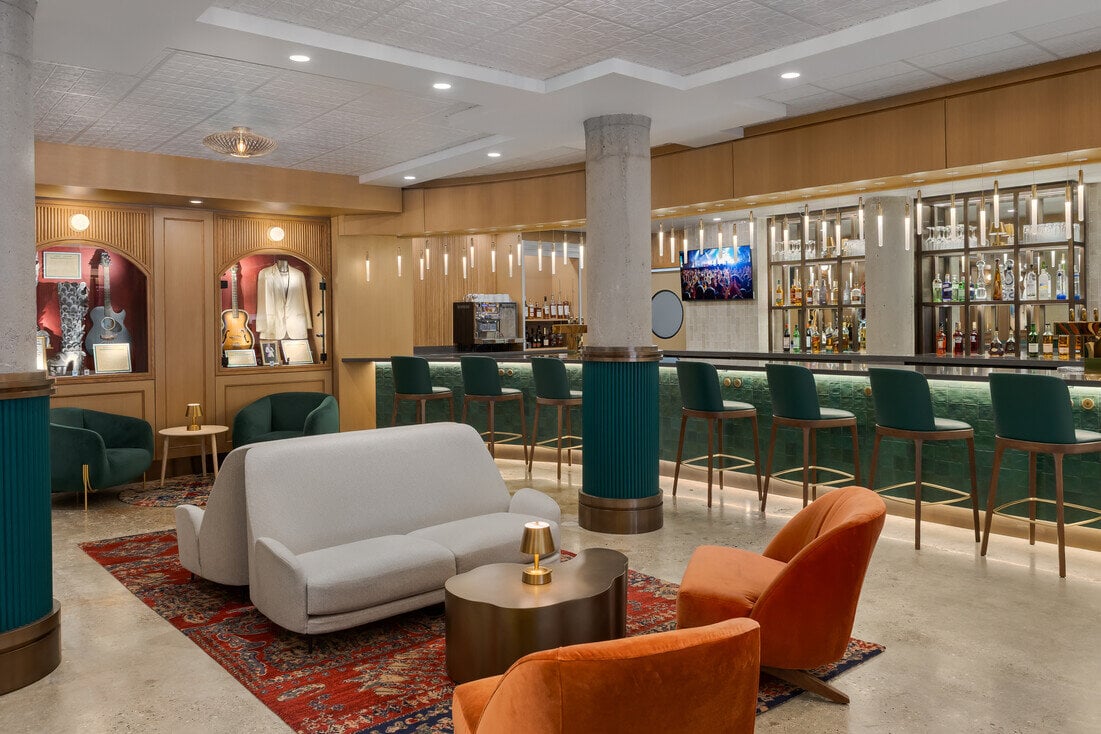 Hard Rock Hotel London Ontario — eat & drink