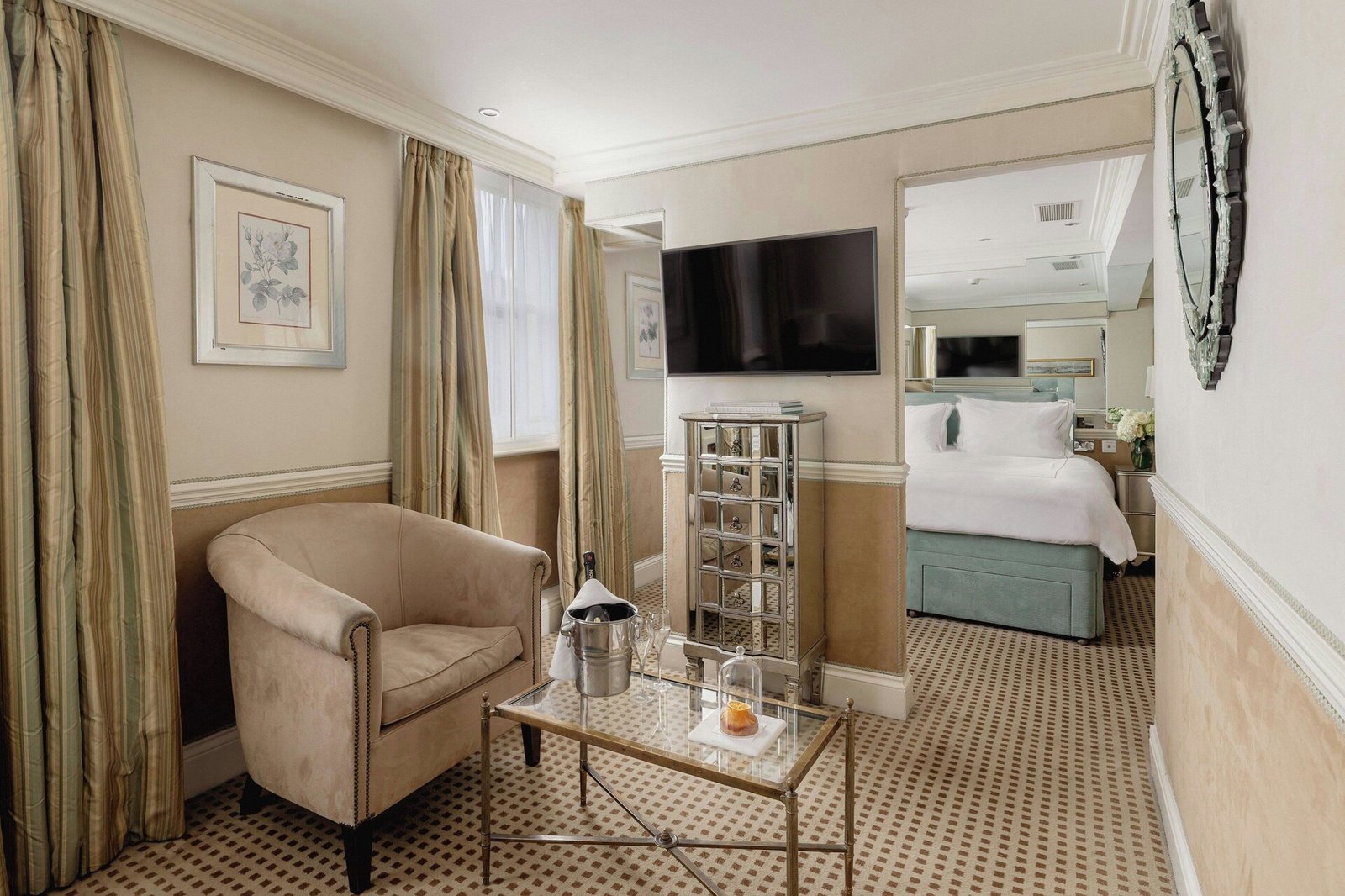 The Montague on the Gardens — rooms