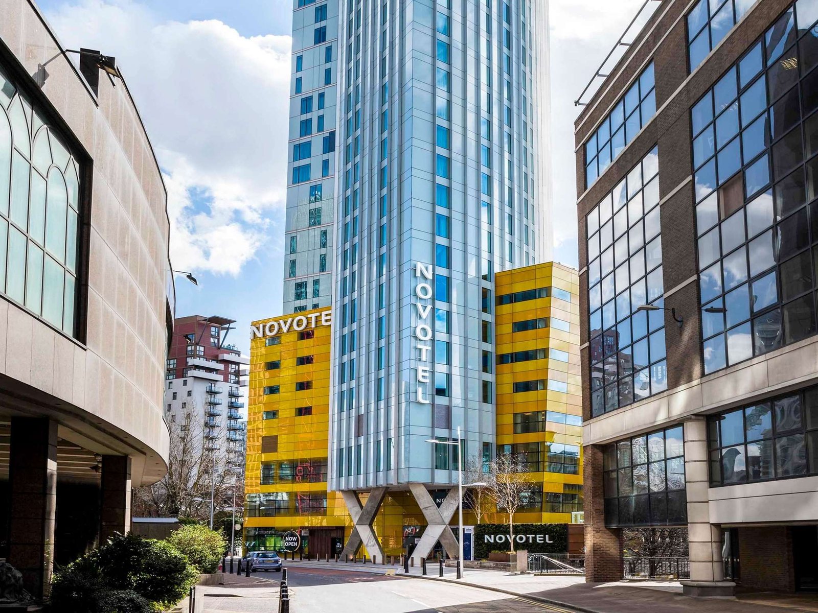 Novotel London Canary Wharf — backstory