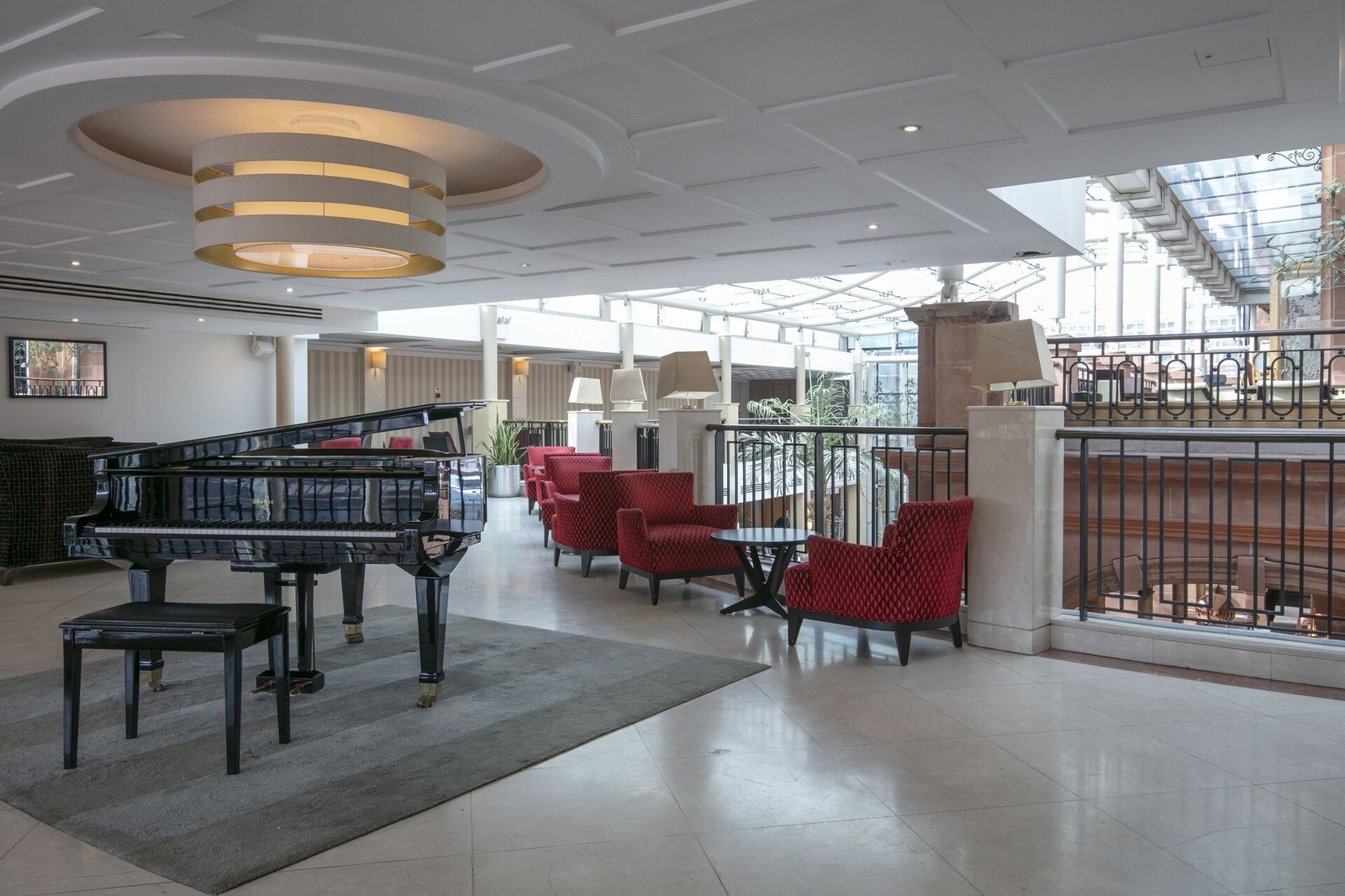 The Crown London Hotel, Cricklewood (North West London), WorldHotels Distinctive — vibe