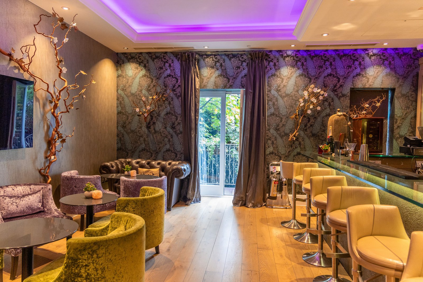 Hotel Xenia, Autograph Collection — eat & drink