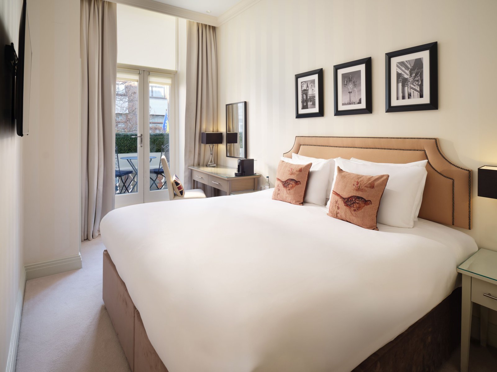 Hotel Xenia, Autograph Collection — rooms