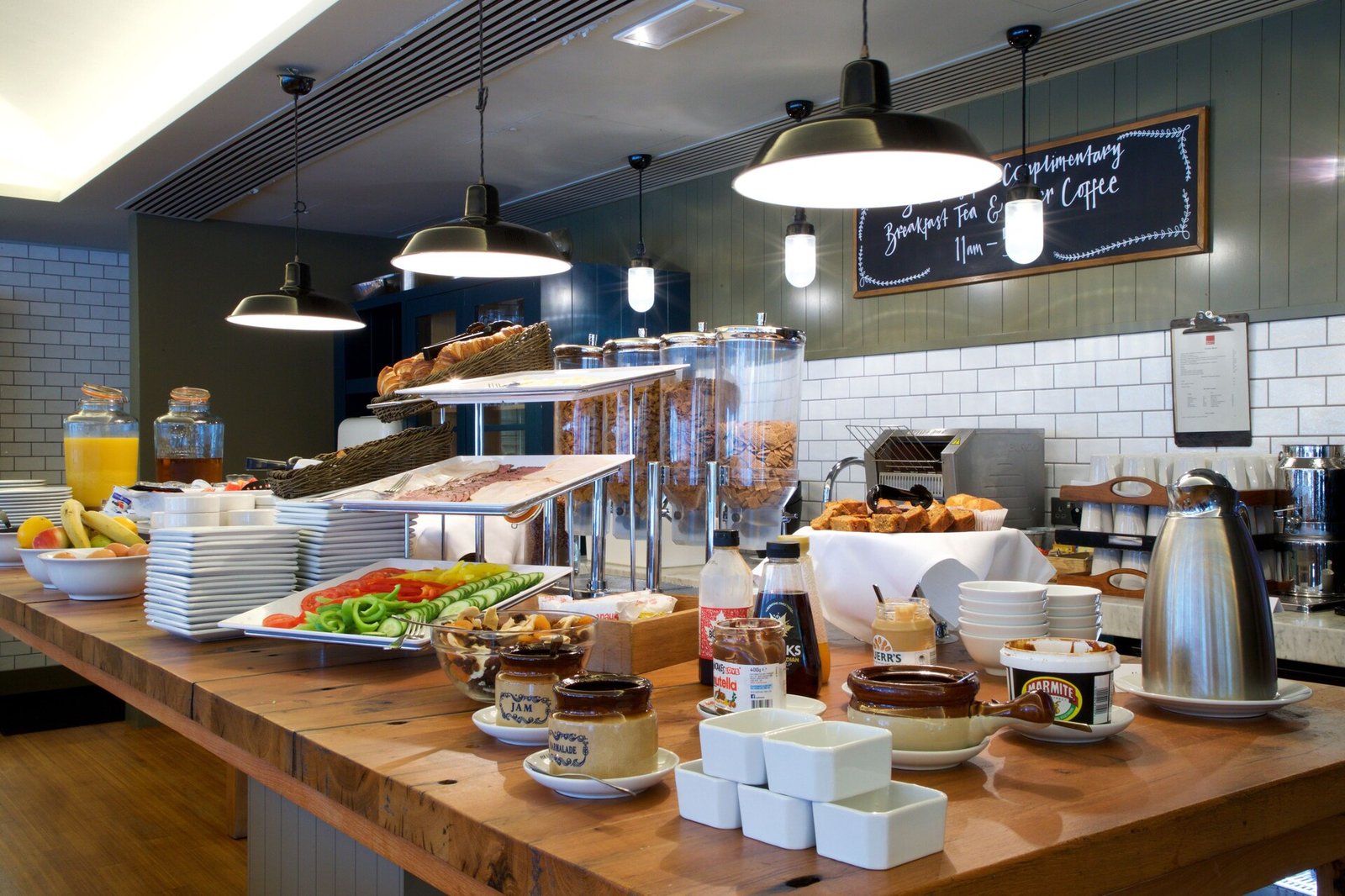The Bermondsey Square Hotel, b2 at home
