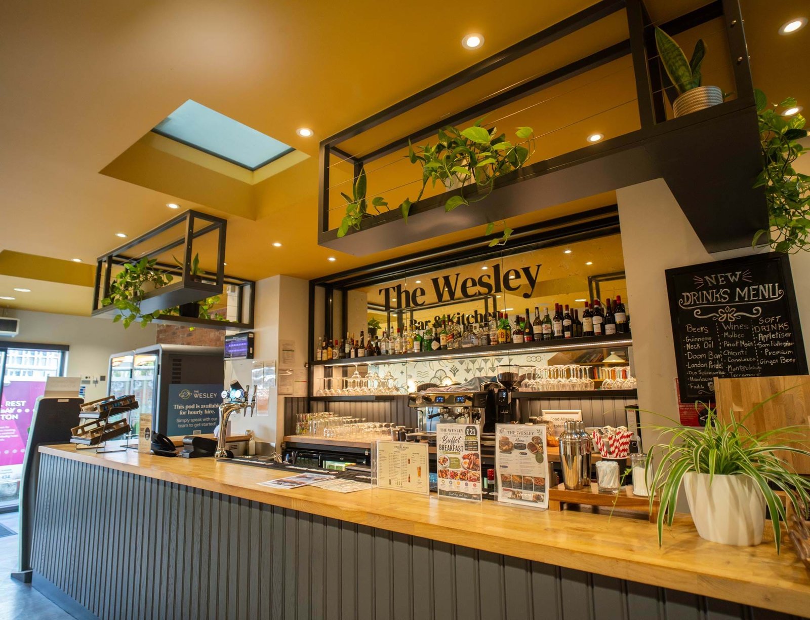 The Wesley Euston, the wesley bar & kitchen