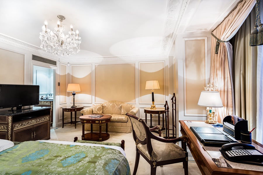 The Bentley Hotel London — rooms