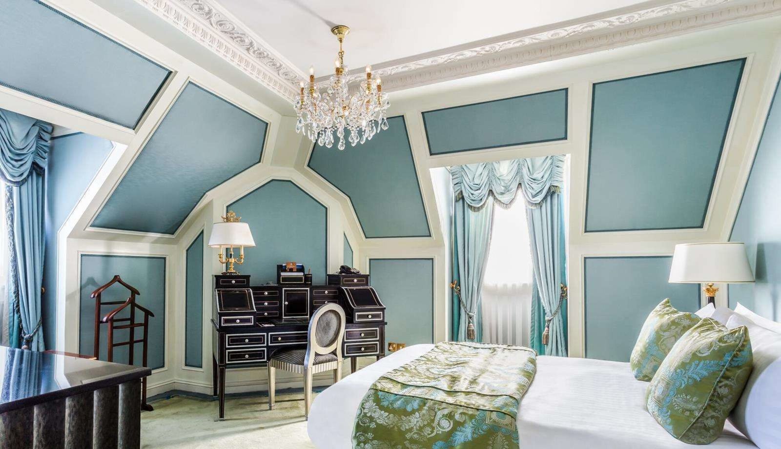The Bentley Hotel London — rooms