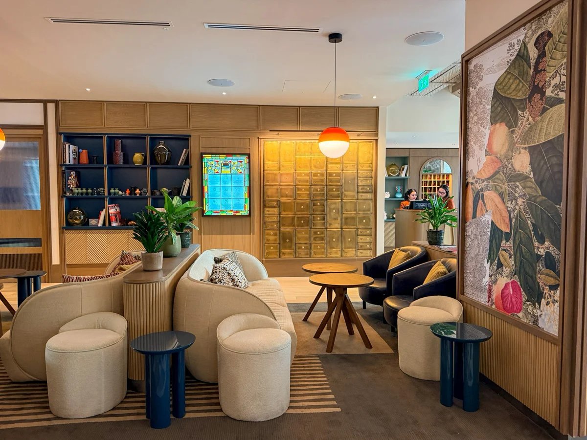 The Derby London City, Curio Collection by Hilton — vibe