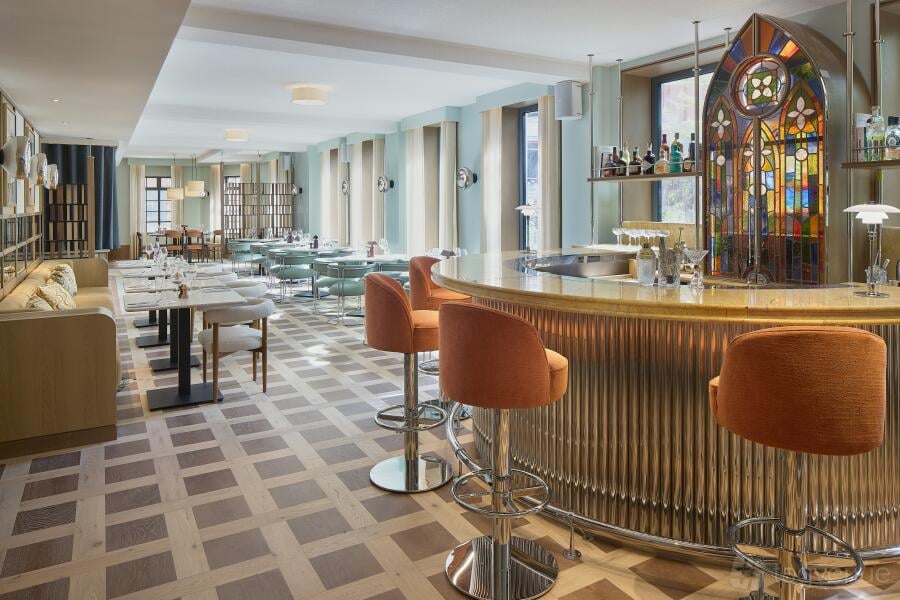 The Derby London City, Curio Collection by Hilton — eat & drink