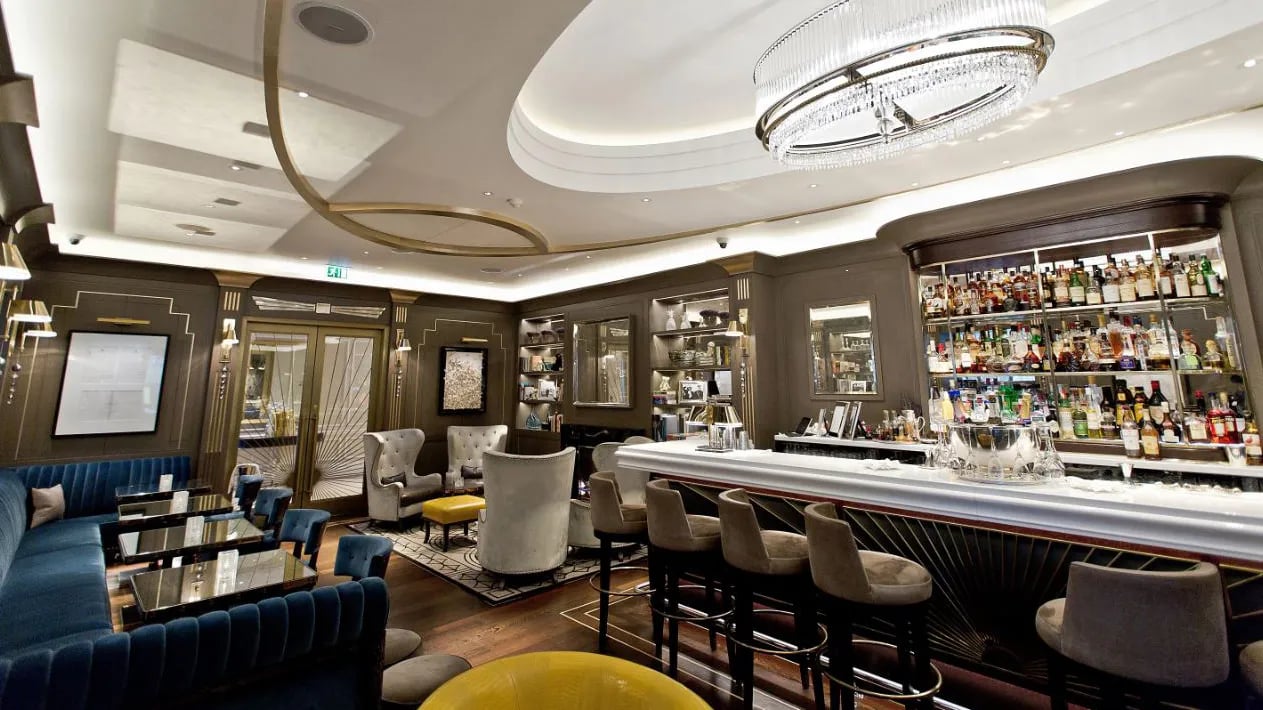 Hyatt Regency London - The Churchill — eat & drink