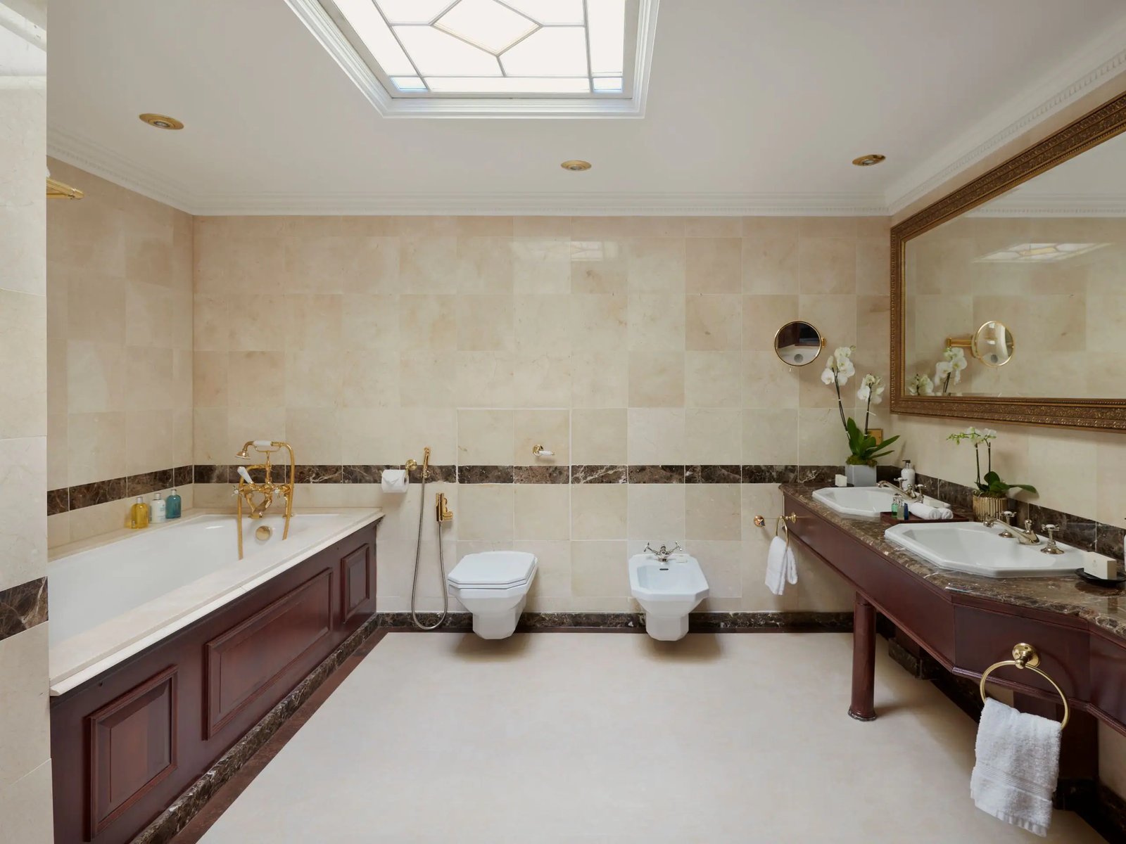 Hyatt Regency London - The Churchill — rooms