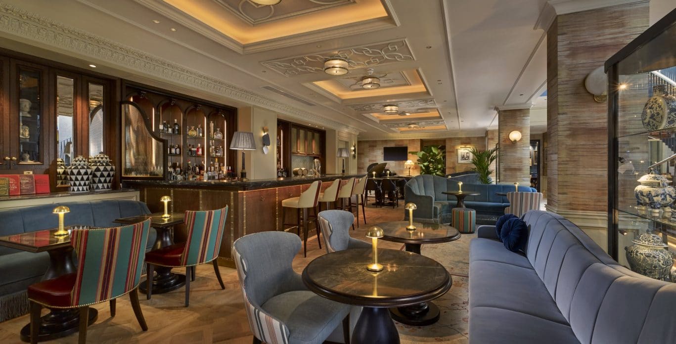 100 Queen's Gate Hotel London Kensington, Curio Collection by Hilton — eat & drink