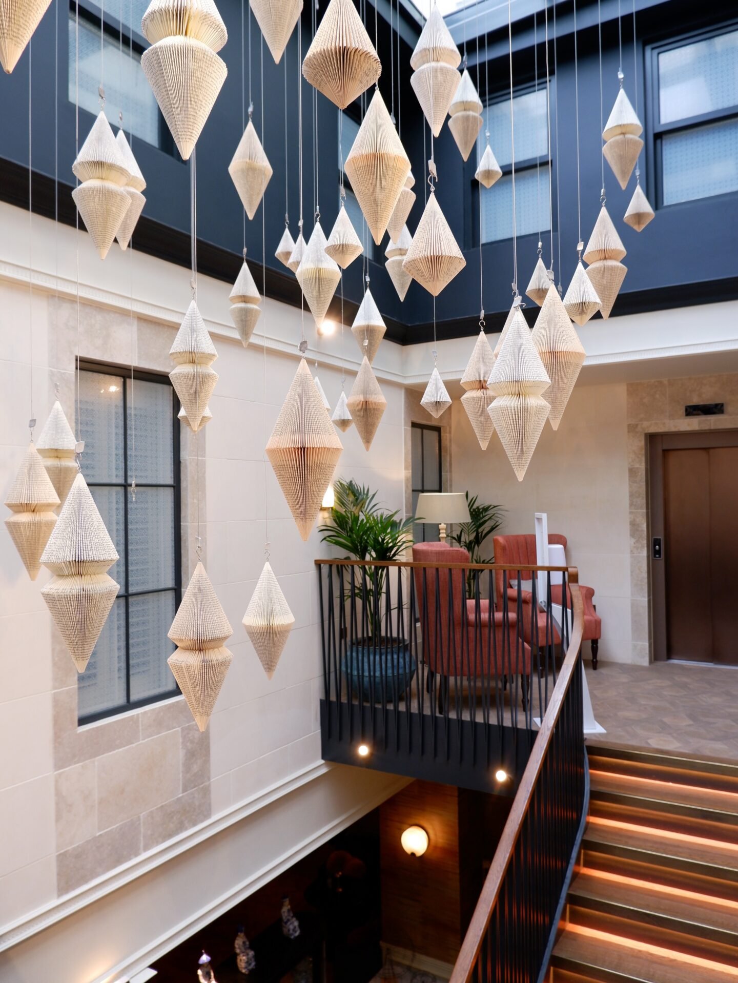 100 Queen's Gate Hotel London Kensington, Curio Collection by Hilton — vibe