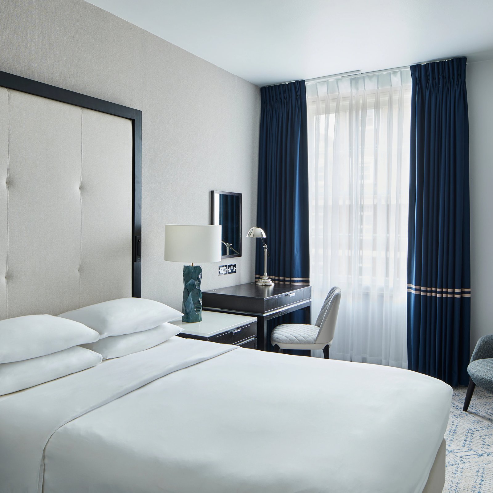London Marriott Hotel Grosvenor Square — rooms