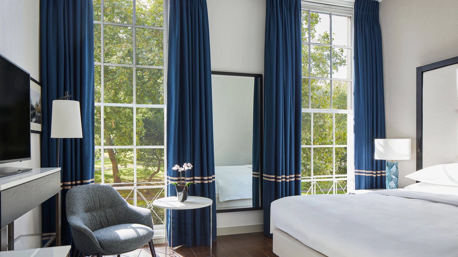 London Marriott Hotel Grosvenor Square — rooms