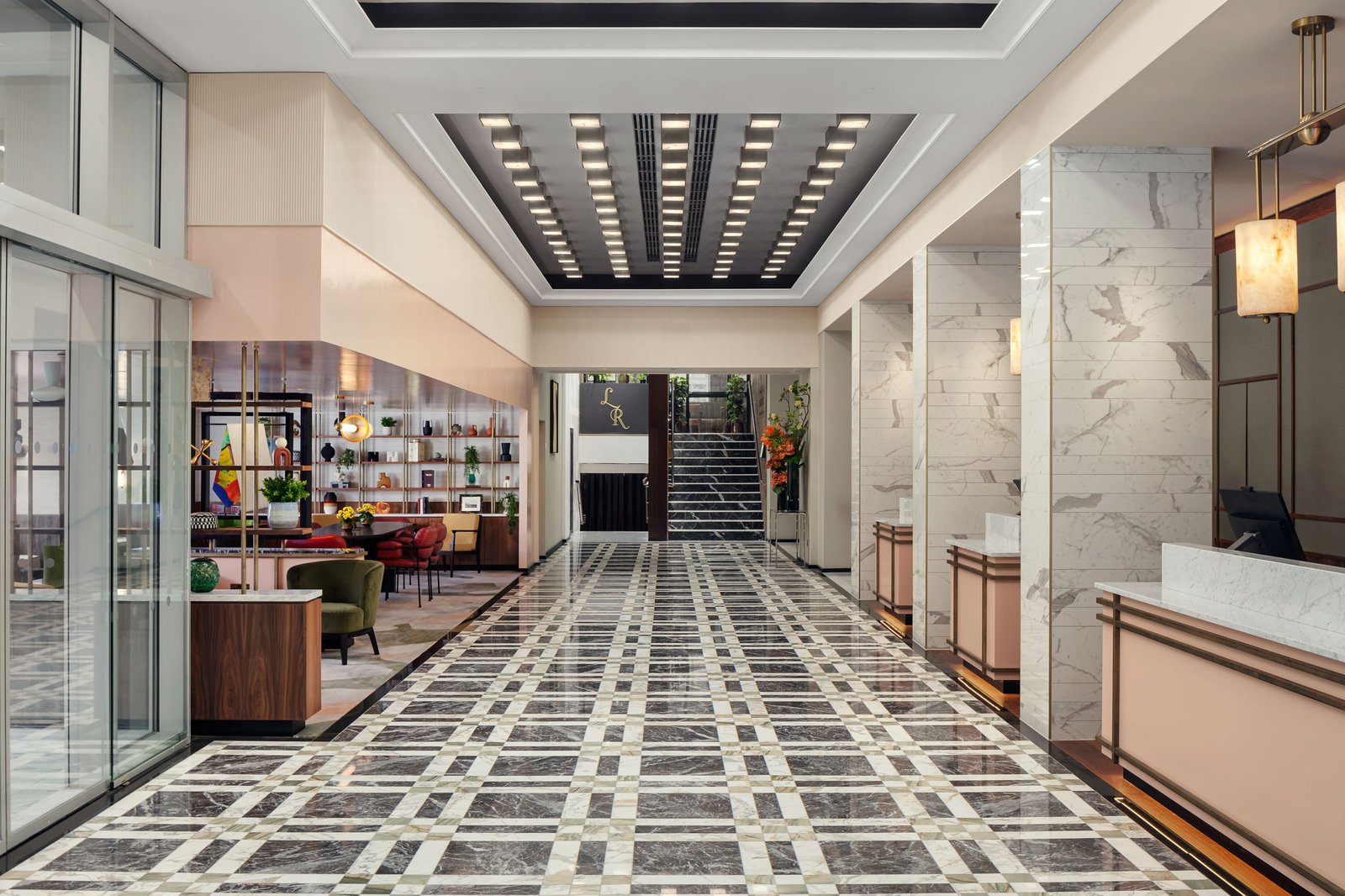 London Marriott Hotel Grosvenor Square — vibe