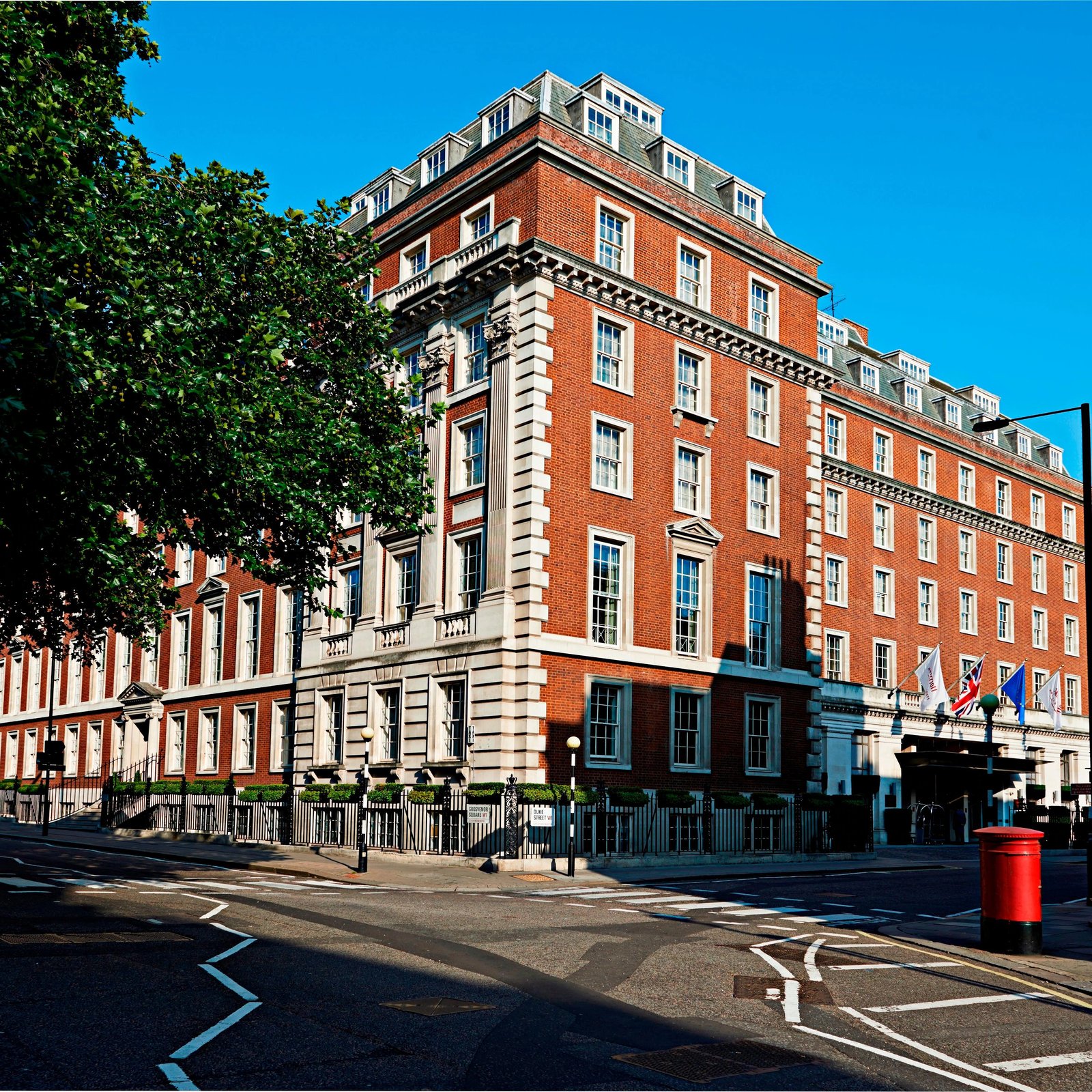 London Marriott Hotel Grosvenor Square — backstory