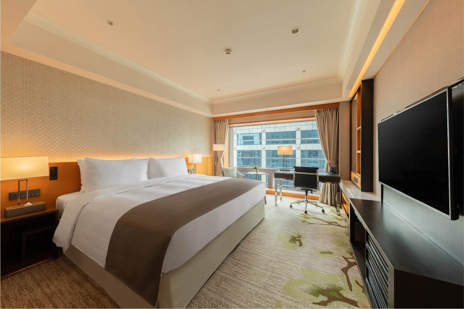 Hotel Metropolitan Premier — rooms