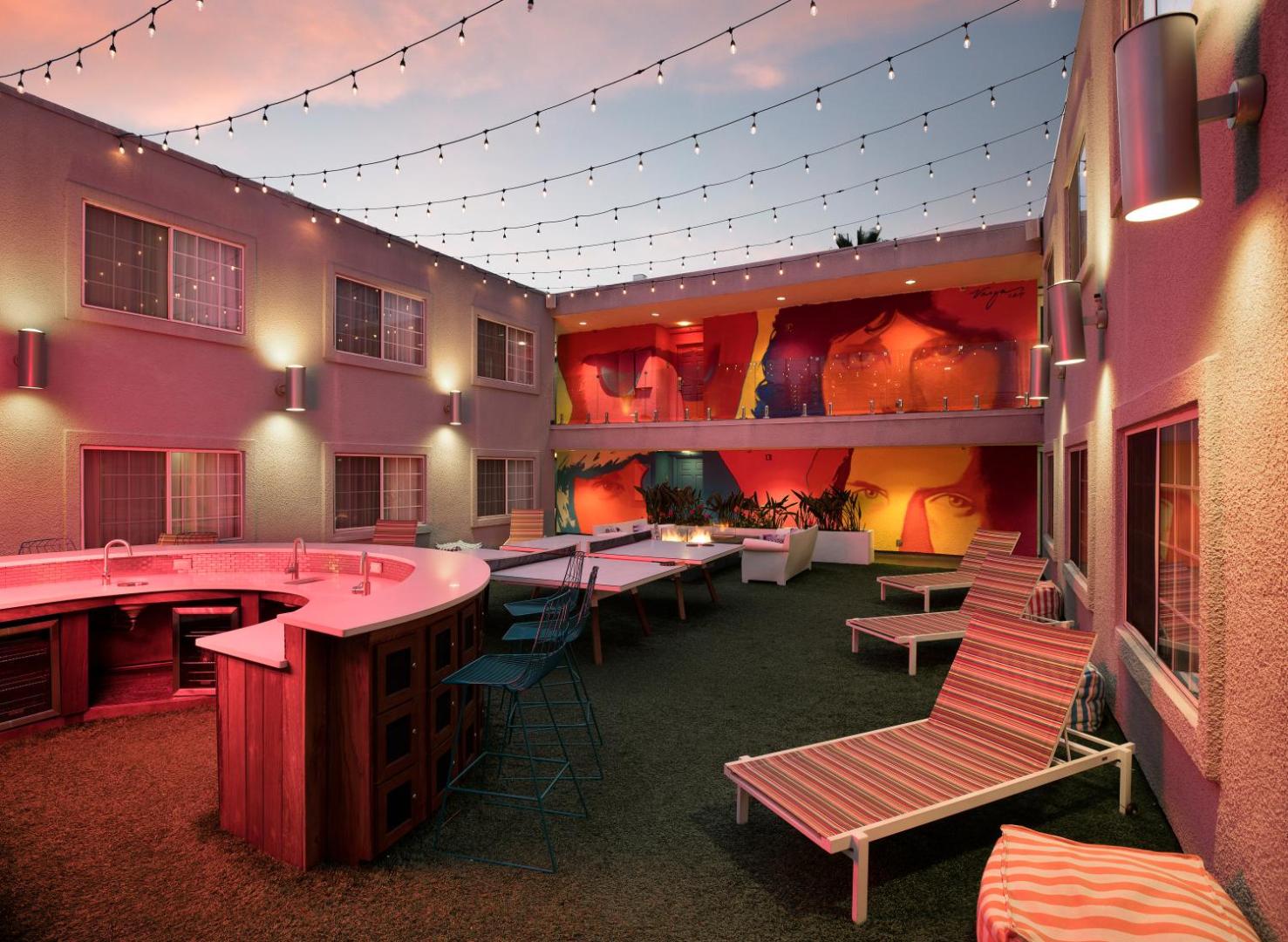 The Kinney Venice Beach, vibe