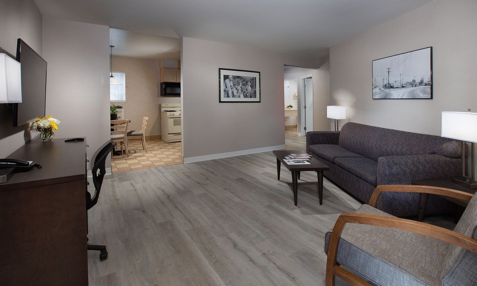Safari Inn, a Coast Hotel — rooms