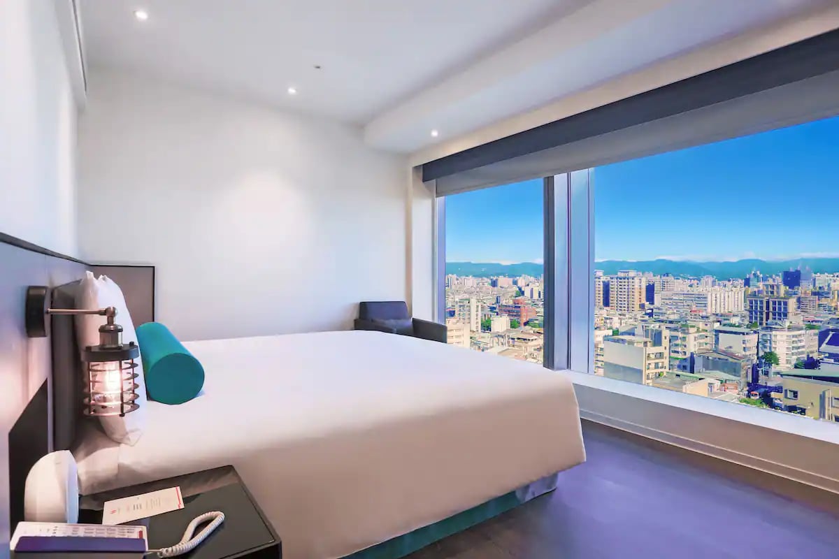 Caesar Metro Taipei — rooms