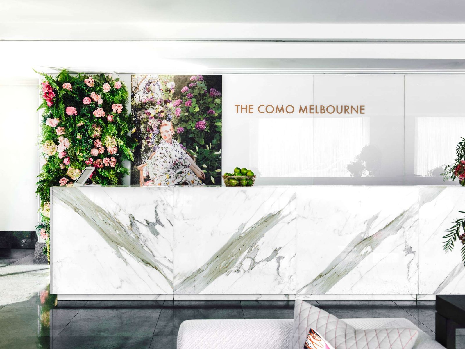 The Como Melbourne — vibe