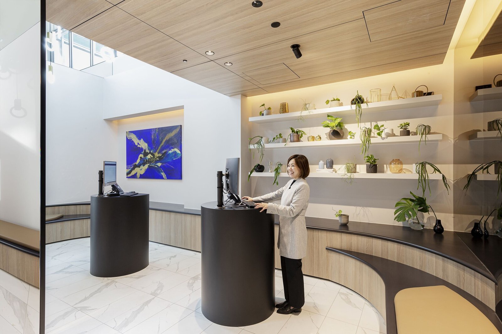 Brady Hotels Jones Lane — vibe