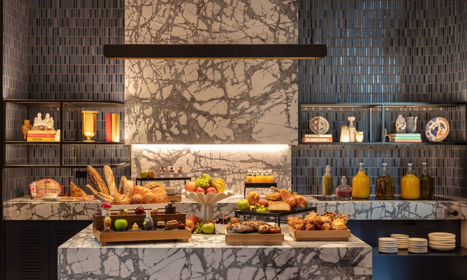 Next Hotel Melbourne, Curio Collection by Hilton — eat & drink