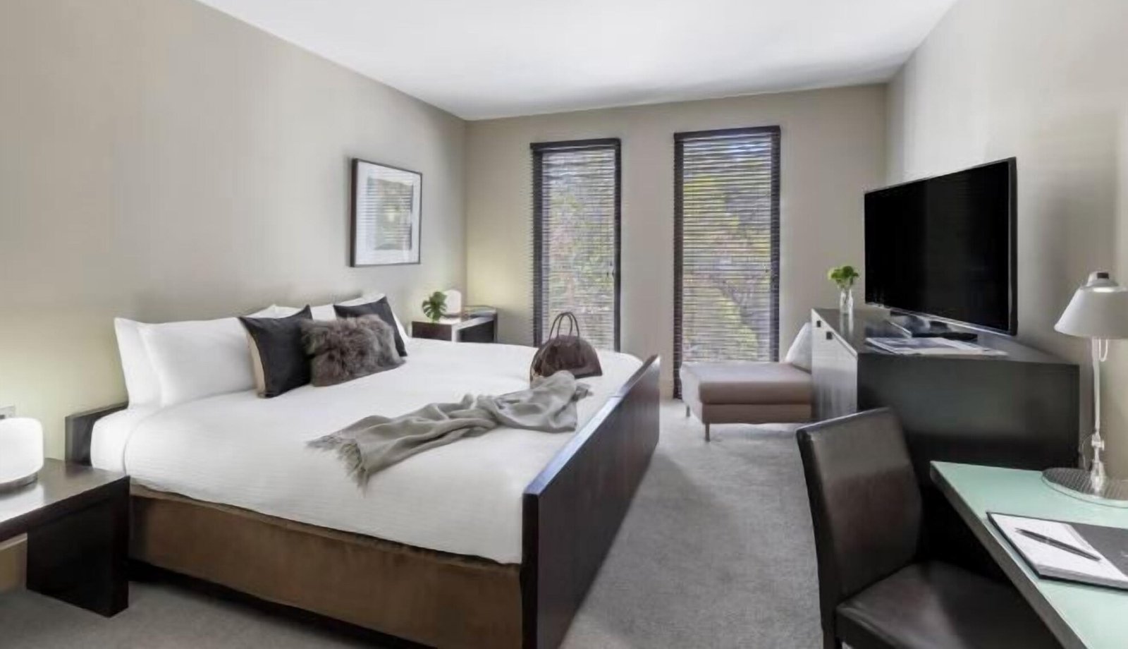 Lancemore Mansion Hotel Werribee Park — rooms