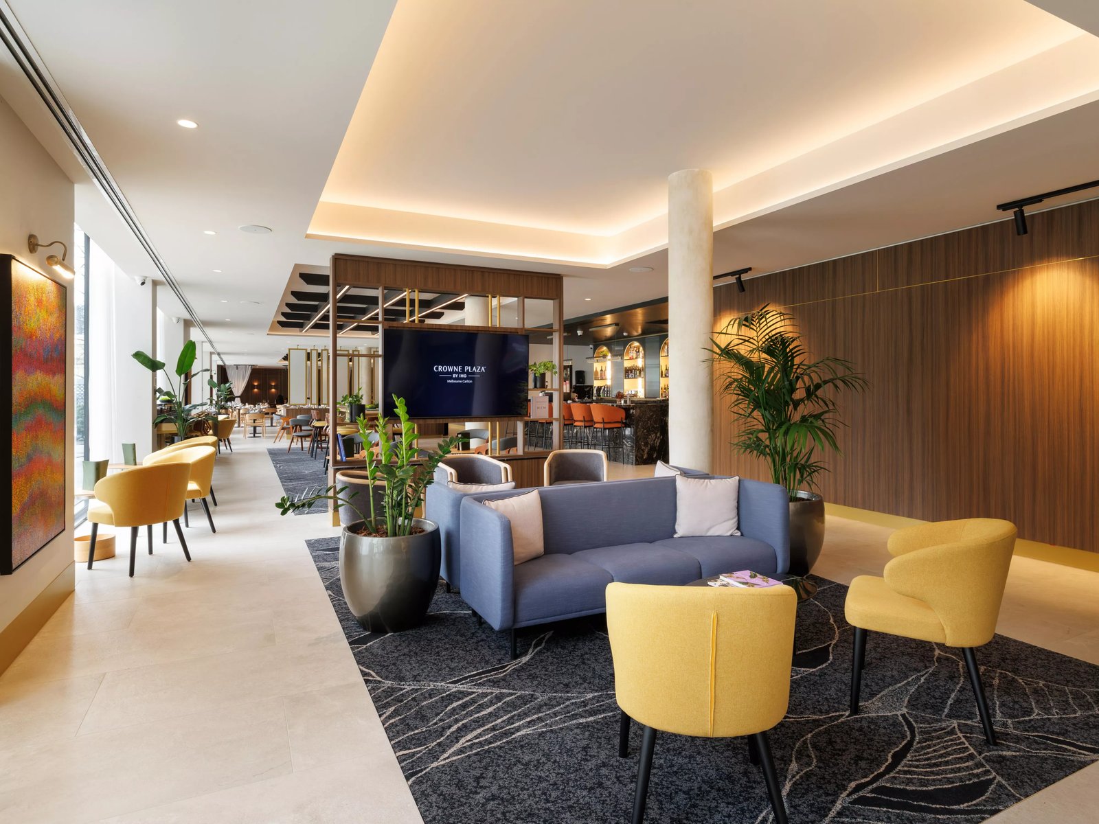Crowne Plaza Melbourne Carlton by IHG — eat & drink