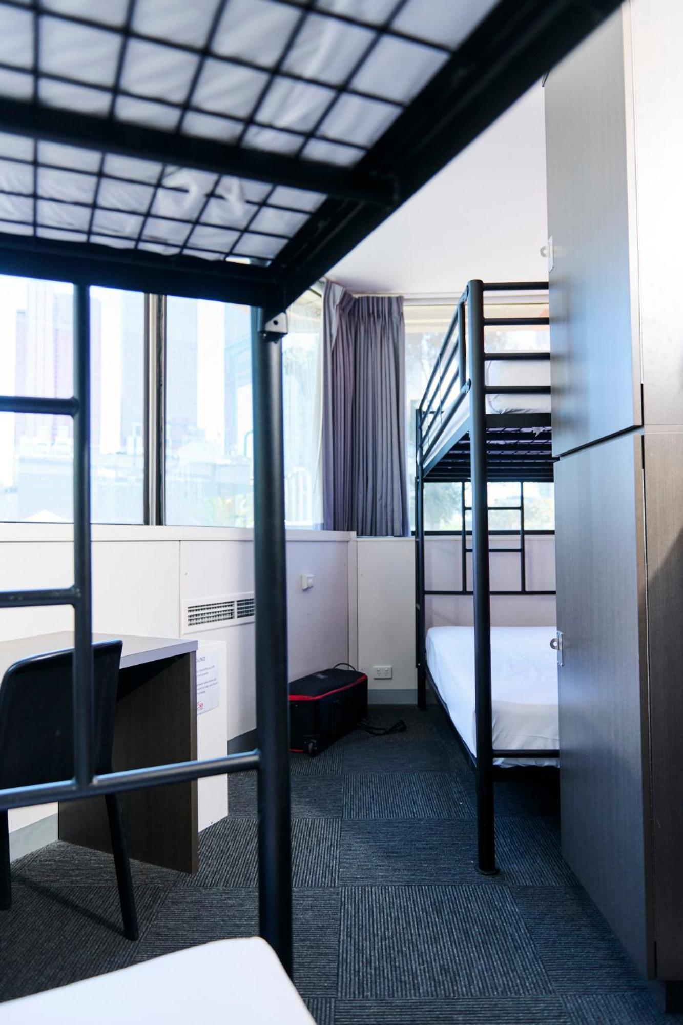 Space Hotel — rooms