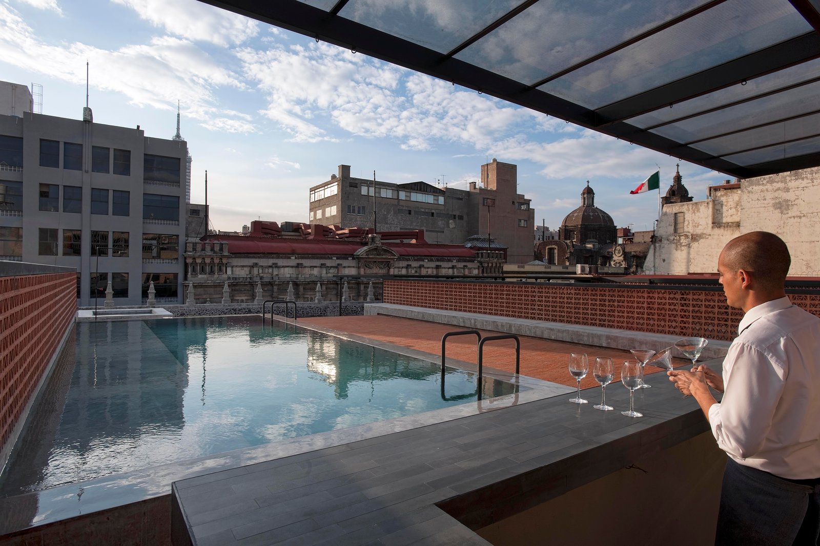 DOWNTOWN MEXICO HOTEL — wellness