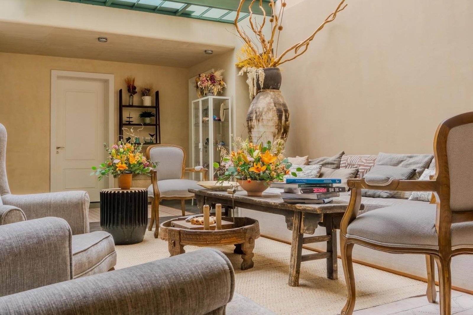 Hotel Villa Condesa — eat & drink