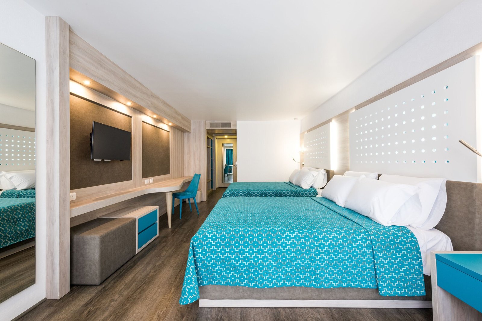 Hotel Casa Blanca — rooms