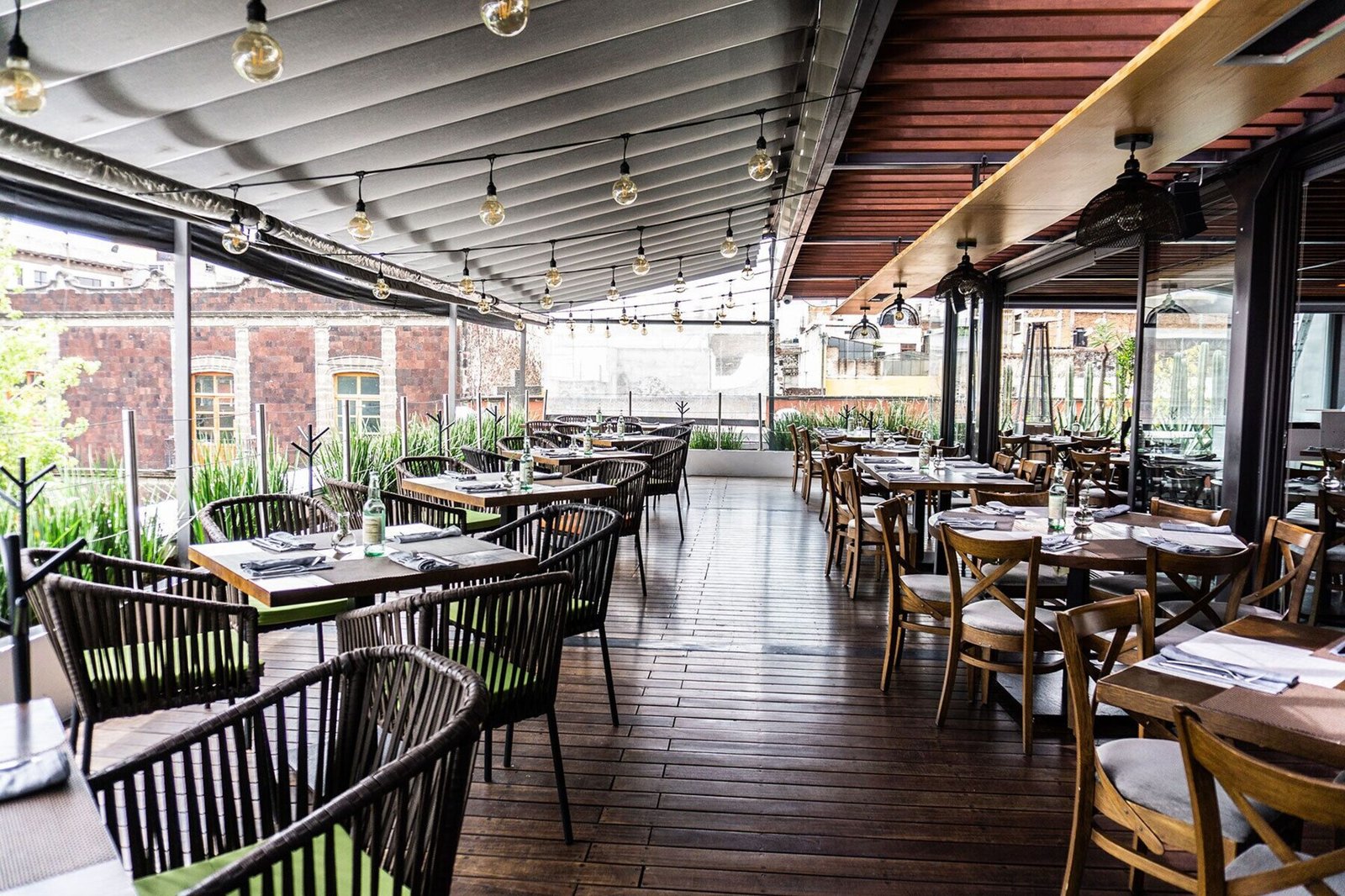 Domingo Santo — eat & drink