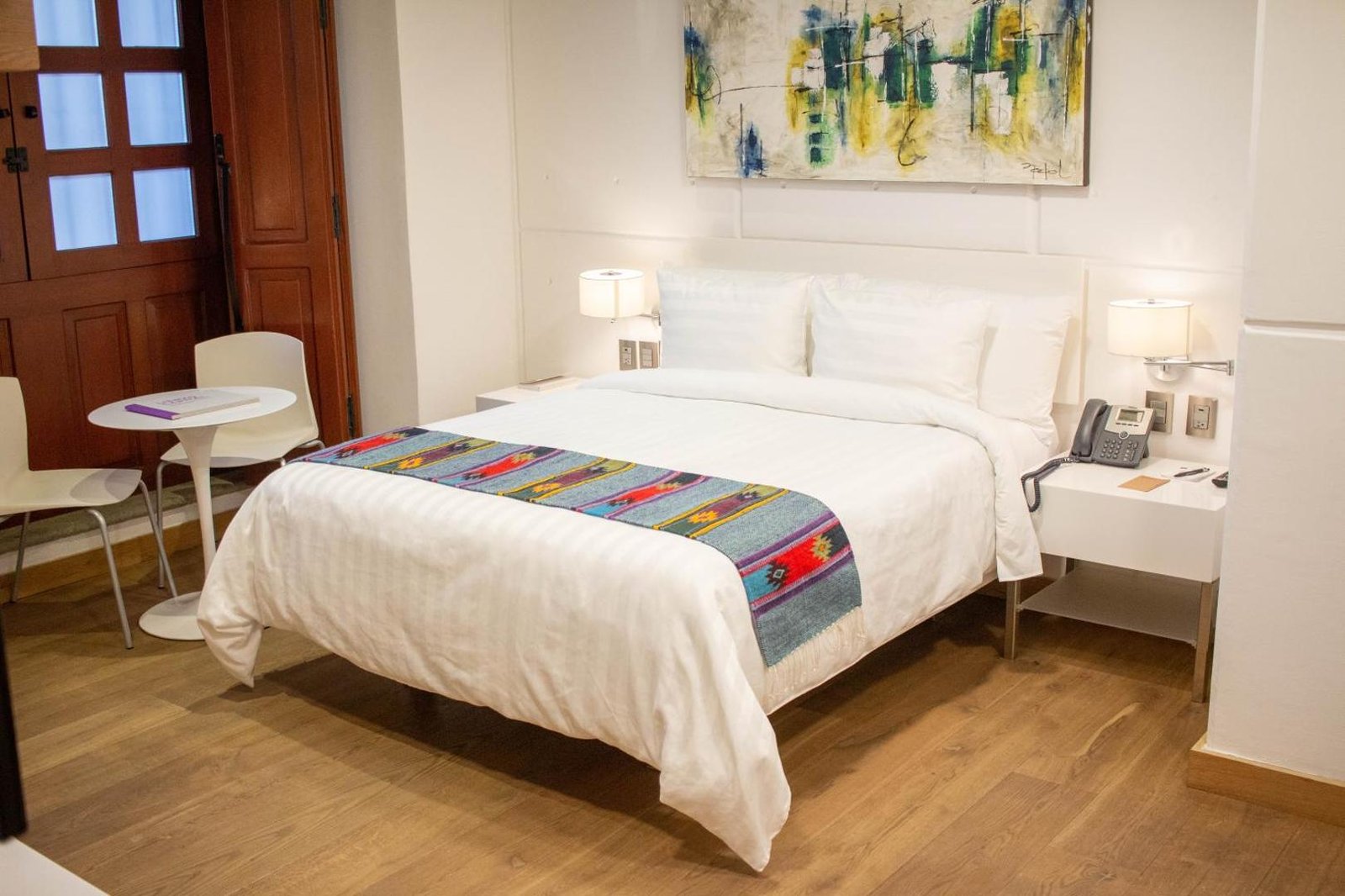 Domingo Santo — rooms