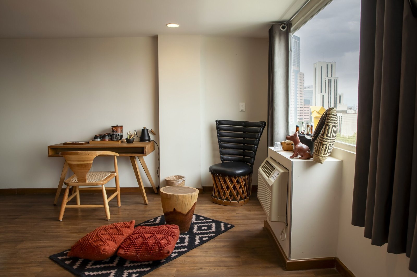 Hotel B Urban Xaman — rooms