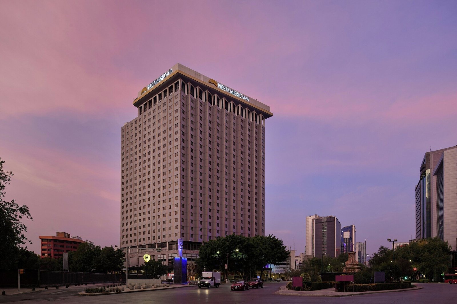 Fiesta Americana Reforma — backstory