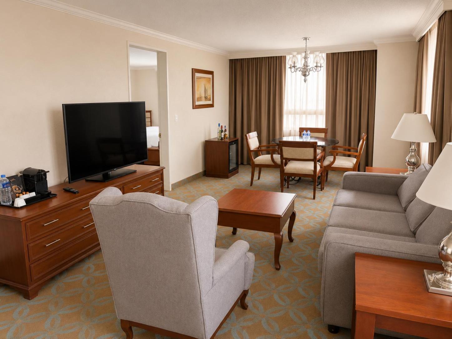 Fiesta Americana Reforma — rooms
