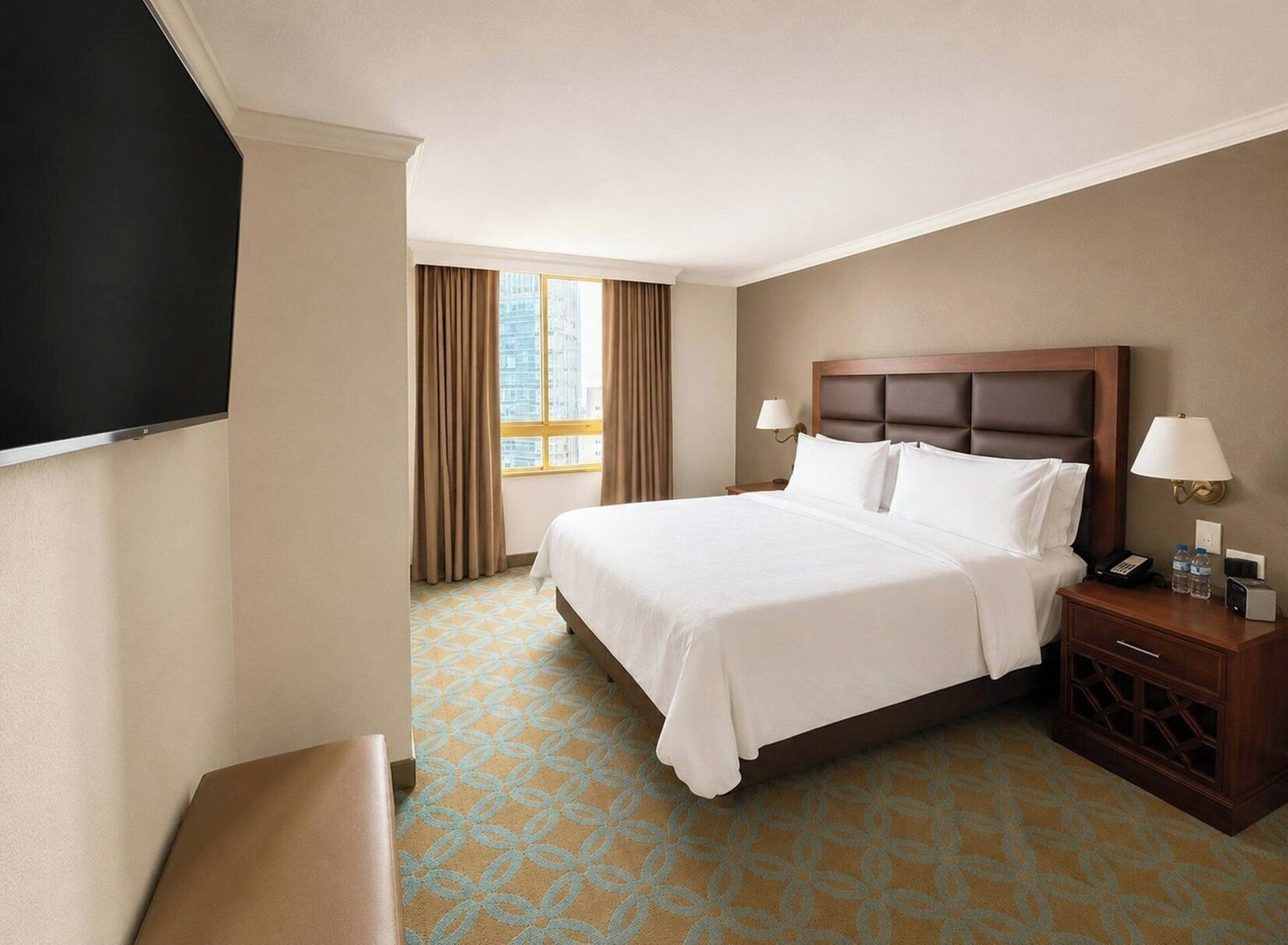 Fiesta Americana Reforma — rooms