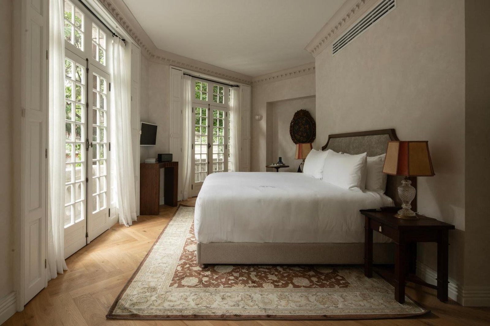 El Cortes — rooms