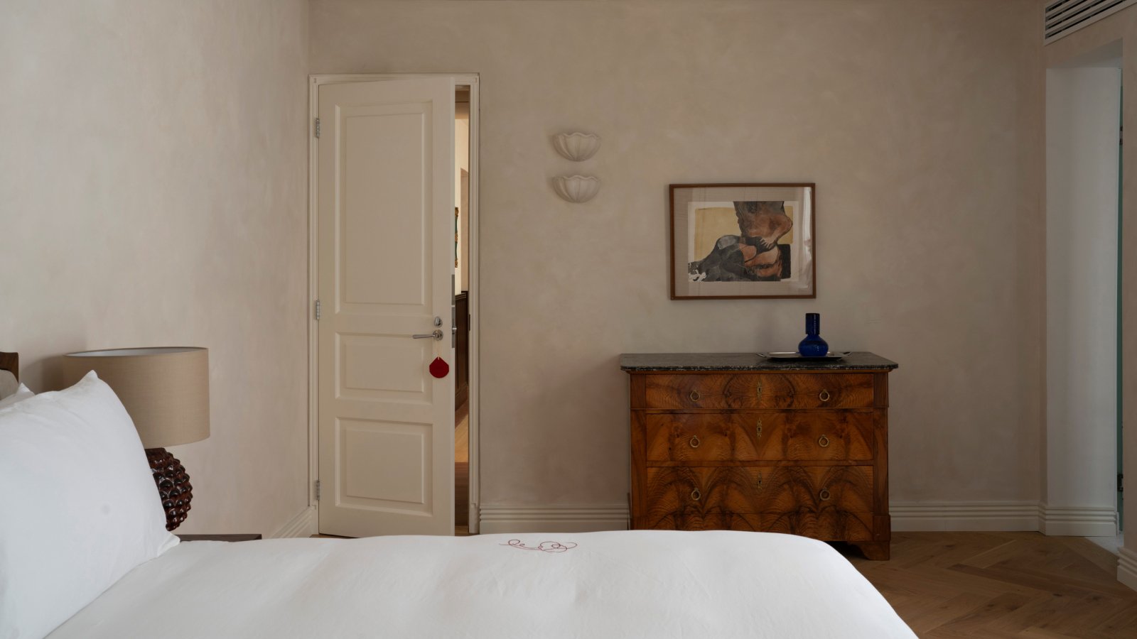 El Cortes — rooms